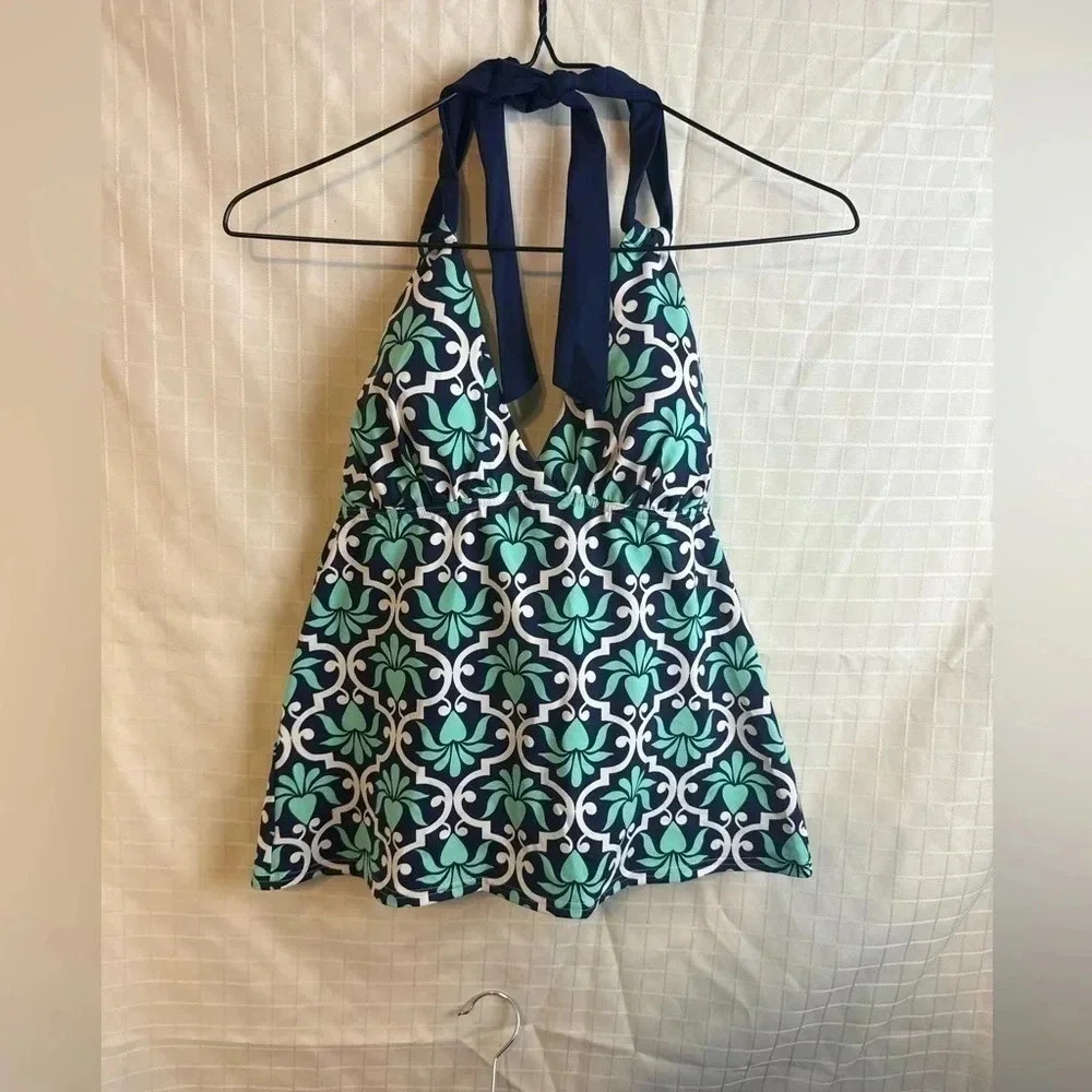 Lands’ End size 8 Teal /blue/white print  Halter Padded tankini swim top